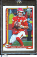 Patrick Mahomes II 2025 Topps Chrome White Refractor SSP 9/30 Kansas City Chiefs
