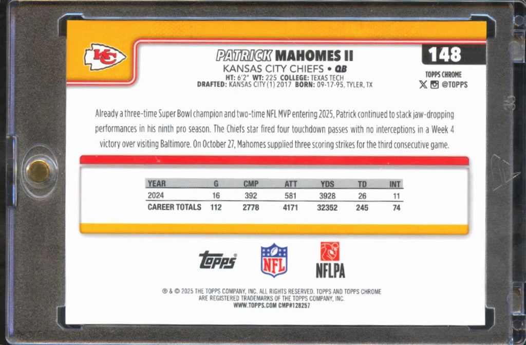 Patrick Mahomes II 2025 Topps Chrome White Refractor SSP 9/30 Kansas City Chiefs
