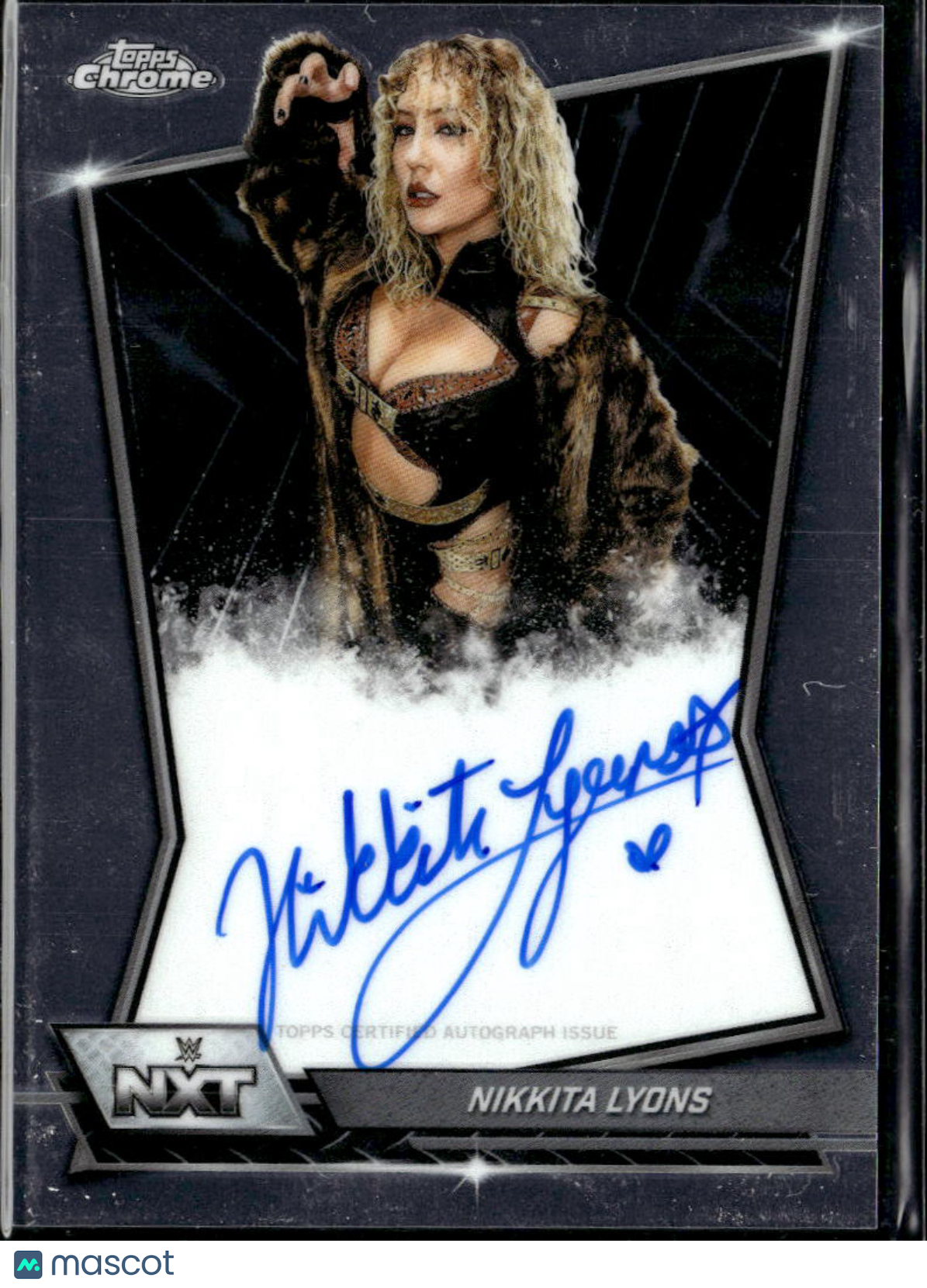 Nikkita Lyons 2026 Topps Chrome WWE On Card Auto Autograph