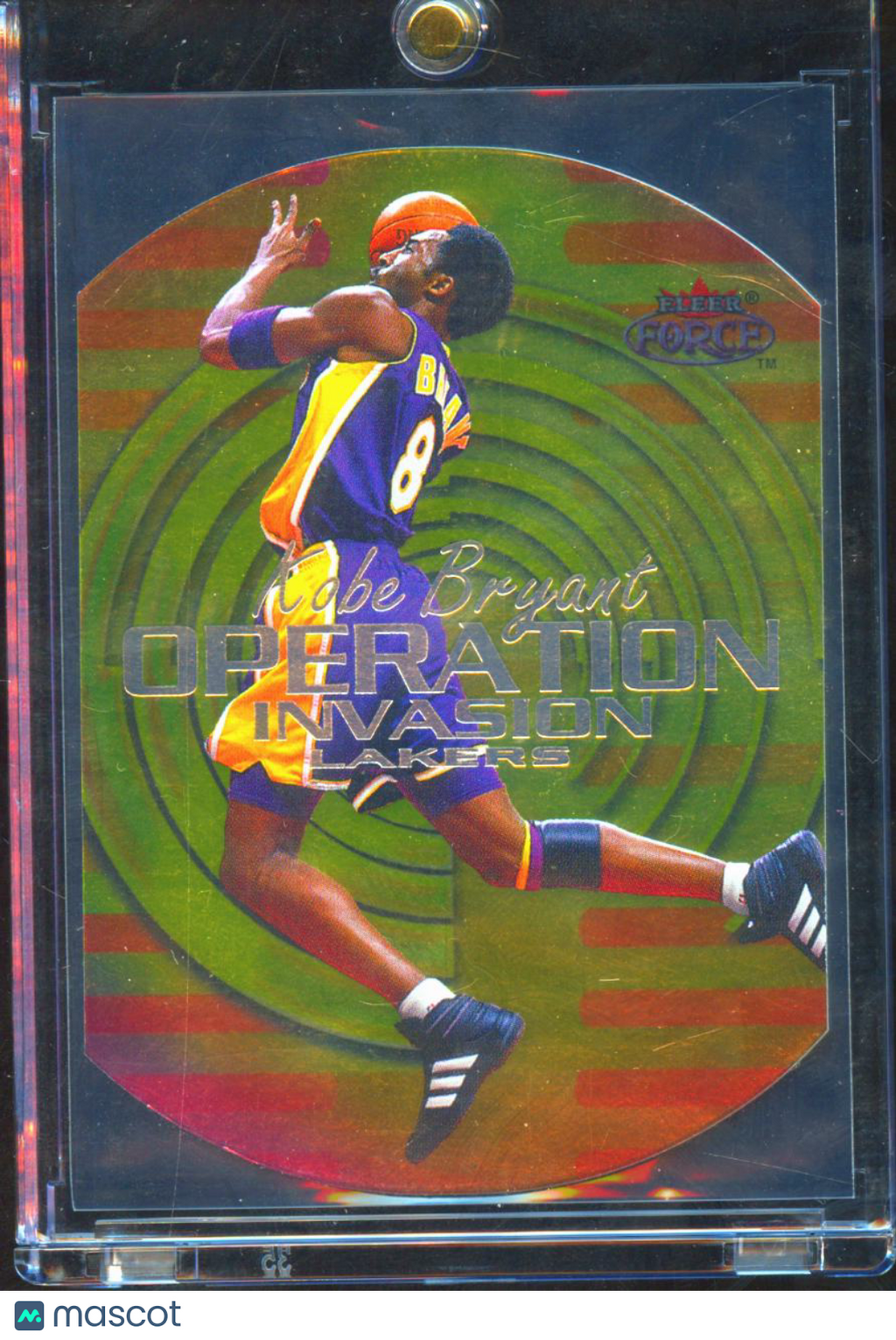 Kobe Bryant 2000 Fleer Force Operation Invasion Die-Cut Los Angeles Lakers