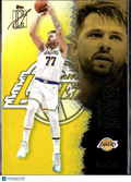 Luka Doncic 2026 Topps Signature Yellow 32/399 Los Angeles Lakers