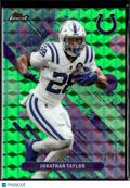 Jonathan Taylor 2025 Topps Finest Green Refractor 52/75 Indianapolis Colts