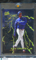Ken Griffey Jr. 1997 Fleer Ultra Thunderclap Insert #8 Seattle Mariners