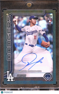 Roki Sasaki 2025 Topps BLACK Foil Auto Autograph RC 8/10 Los Angeles Dodgers