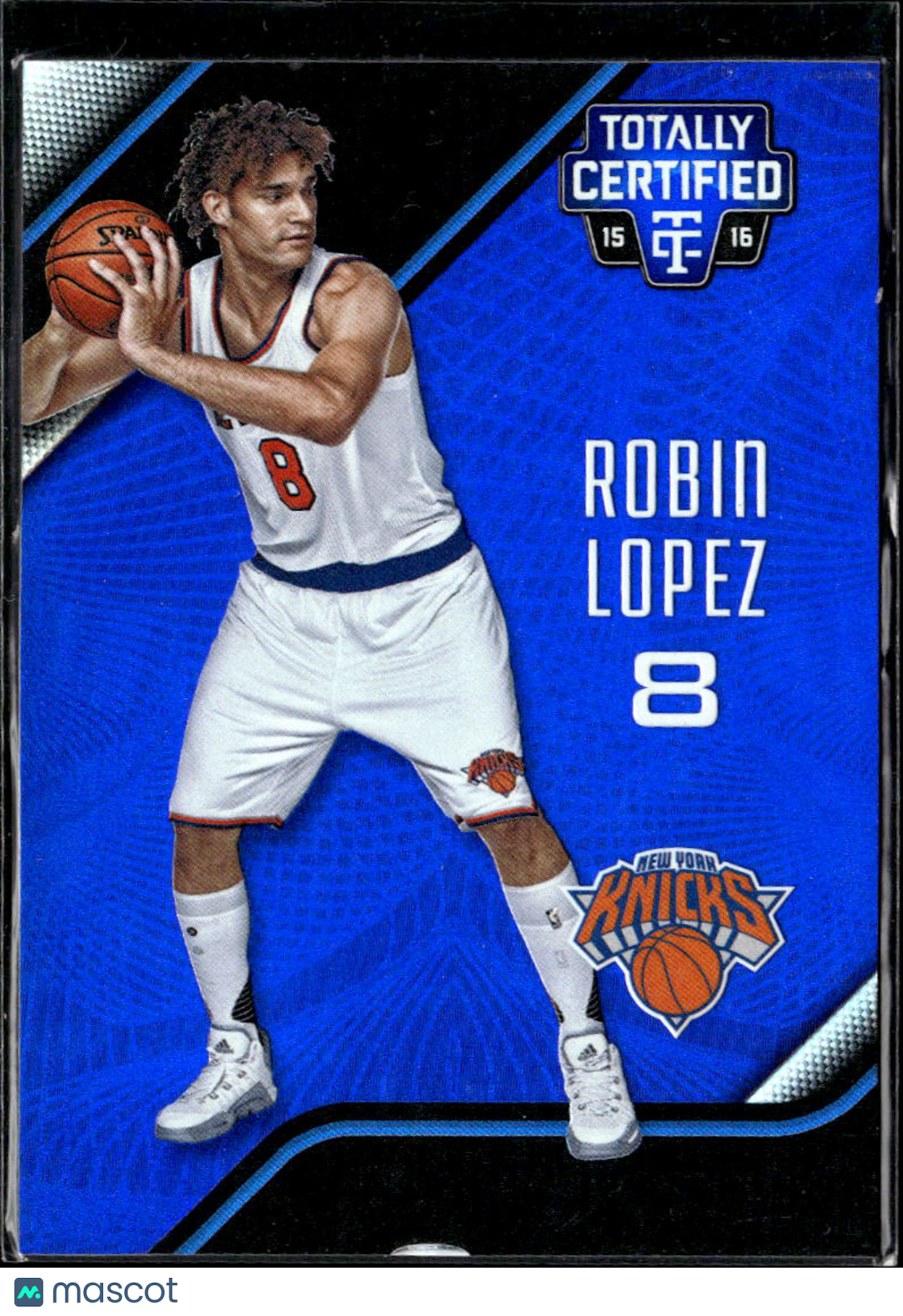 Robin Lopez 2015 Totally Certified Blue 84/99 New York Knicks