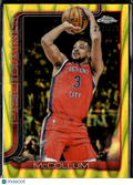 CJ McCollum 2025 Topps Chrome Yellow Wave 272/275 New Orleans Pelicans