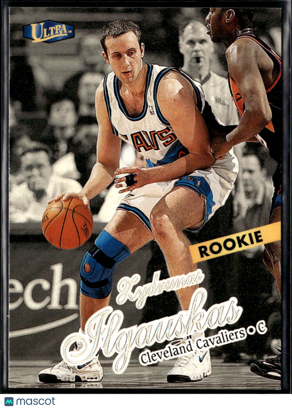Zydrunas Ilgauskas 1997-98 Fleer Ultra Gold Medallion Cleveland Cavaliers