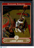 LeBron James 2006-07 Topps Chrome Card #67 Cleveland Cavaliers