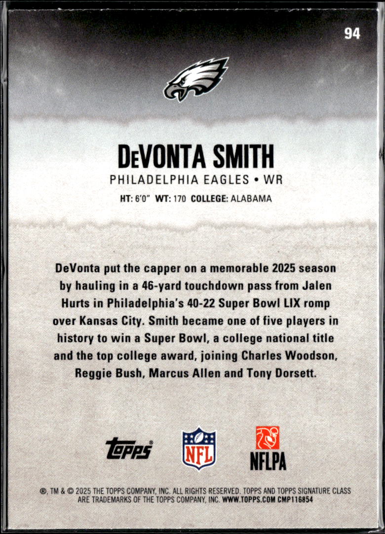 DeVonta Smith 2025 Topps Signature Class Green /175 Philadelphia Eagles