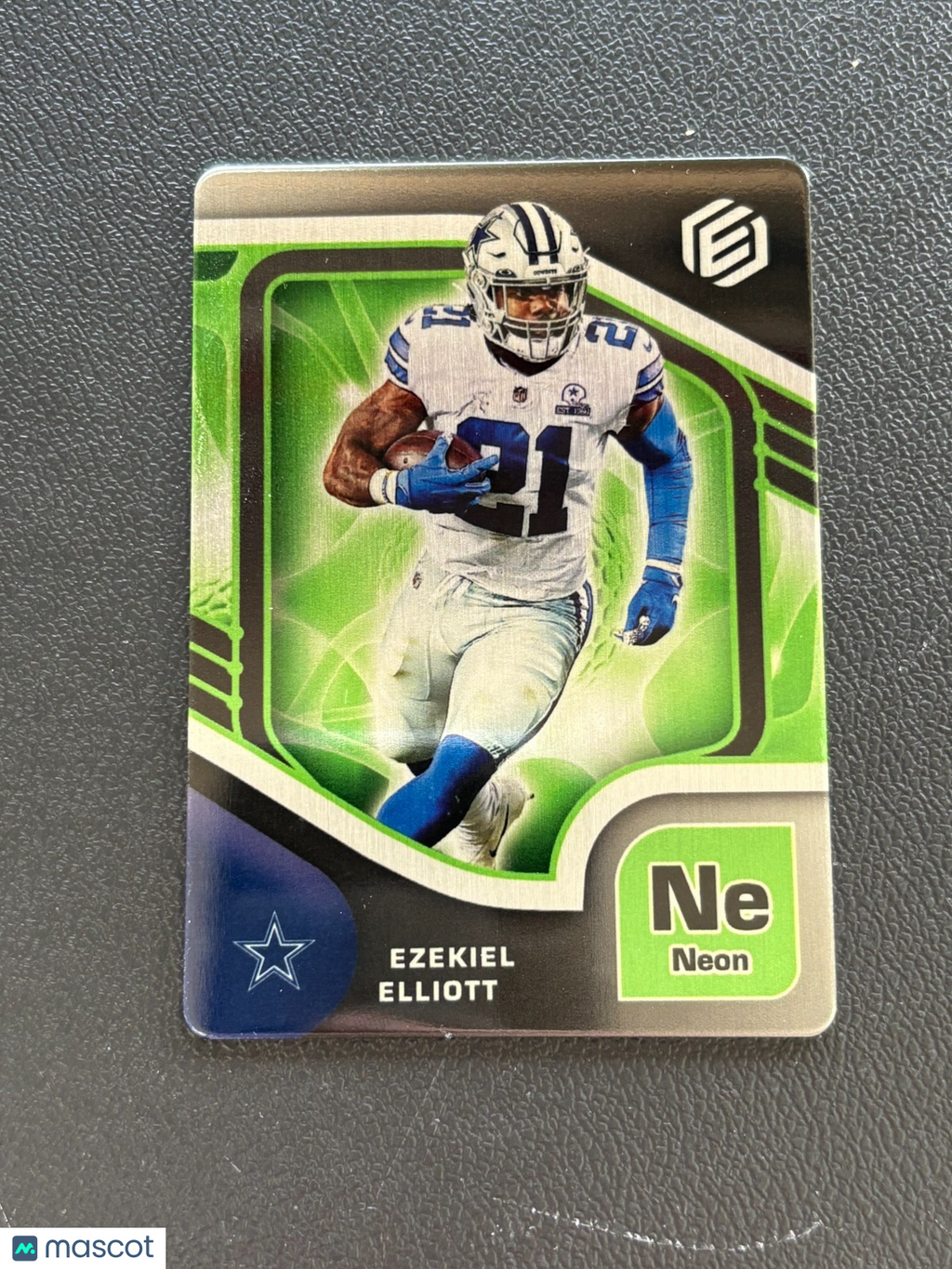 Ezekiel Elliott 2021 Elements NEON SSP SHORTPRINT Dallas Cowboys 4/10