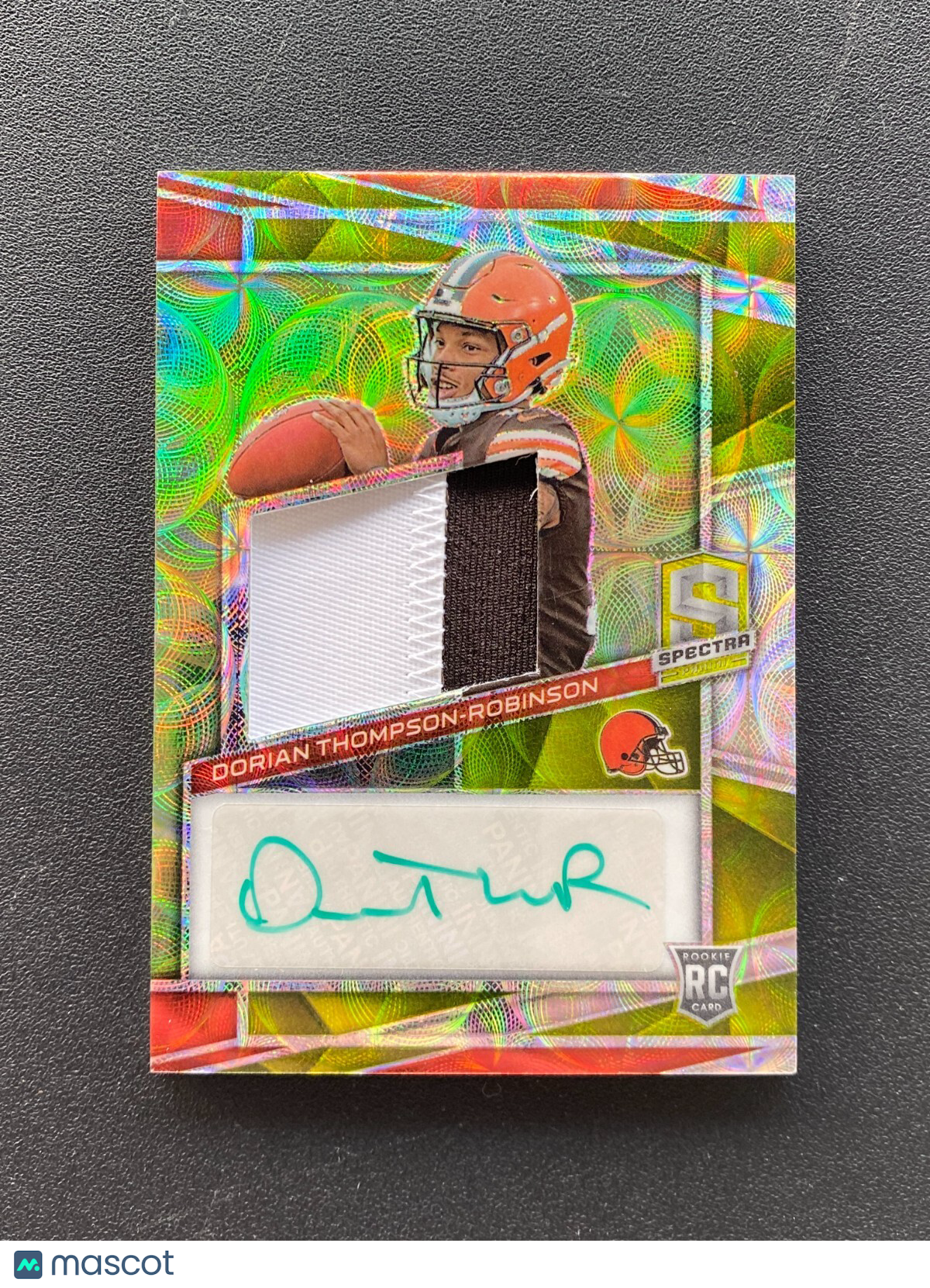 Dorian Thompson-Robinson 2023 Spectra Auto Autograph Patch RC Browns 11/35