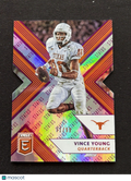 Vince Young 2018 Elite Purple Status Die-Cut Texas Longhorns 71/99