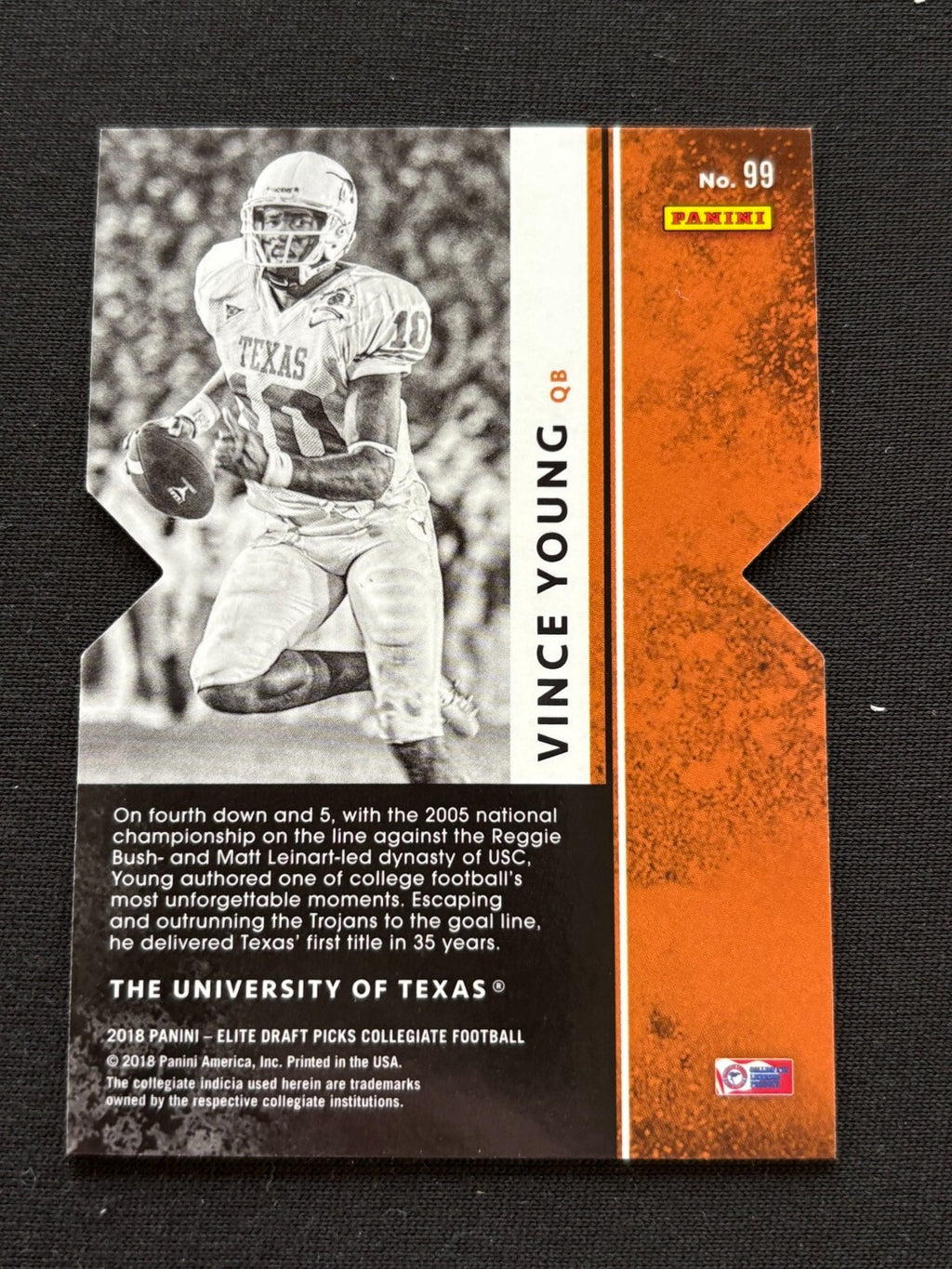 Vince Young 2018 Elite Purple Status Die-Cut Texas Longhorns 71/99