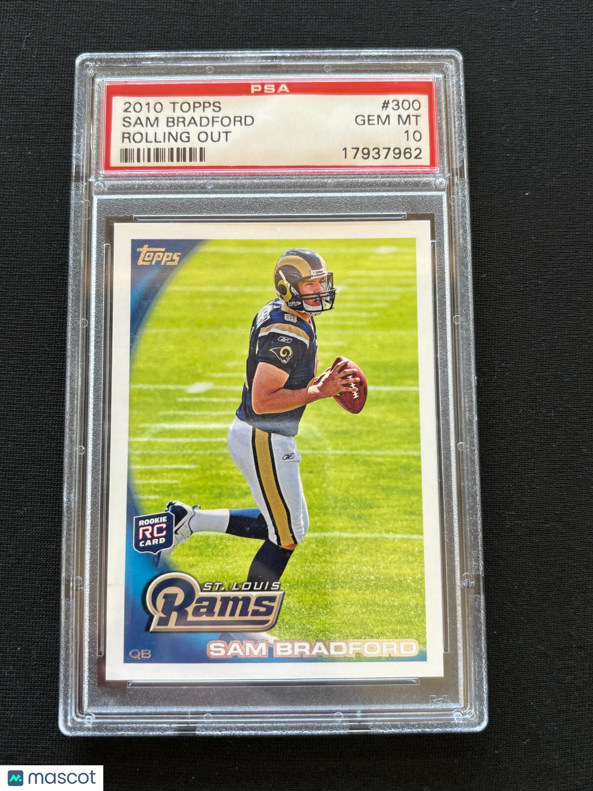 Sam Bradford 2010 Topps Image Variation Rolling Out SSP Sooners Rams PSA 10