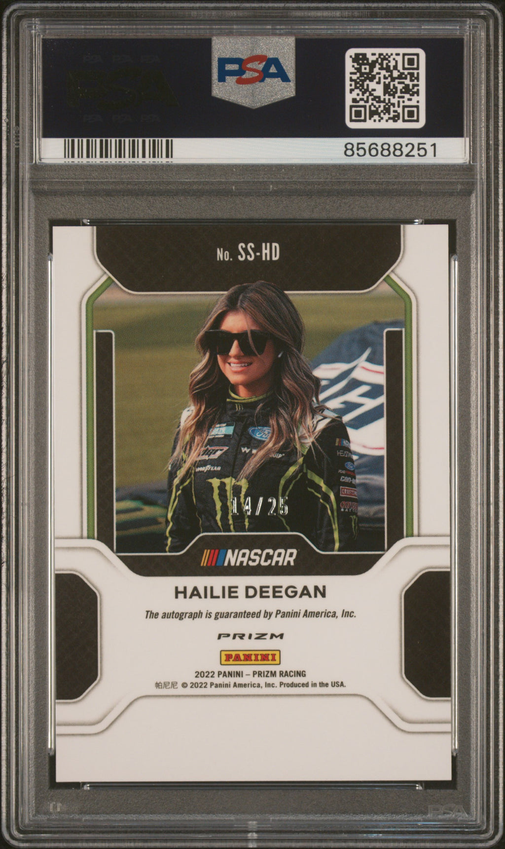 Hailie Deegan 2022 Prizm Nascar Red White Blue Auto Autograph 14/25 PSA 10