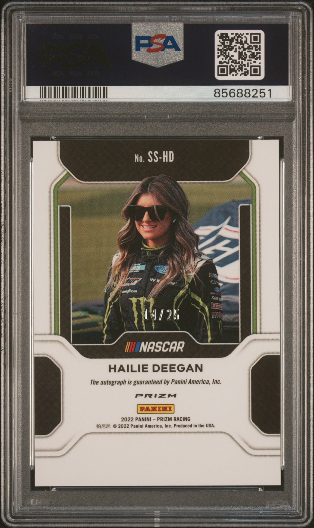 Hailie Deegan 2022 Prizm Nascar Red White Blue Auto Autograph 14/25 PSA 10